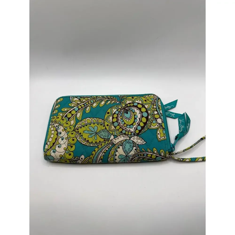 Vera Bradley Peacock Zip Around Wallet Organizer Wristlet Retired Quilted Cotton